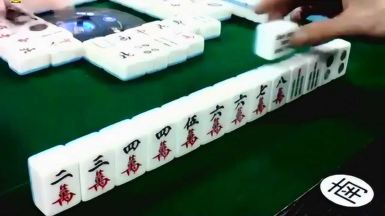 2分钟秒懂！白金岛麻将其实是有挂的(怎么能调好牌)